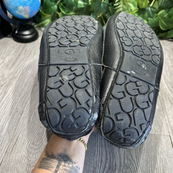 UGG Australia 5379 Ascot Mens 11 Leather Black Shearling Lined Slipper Shoes main image 7